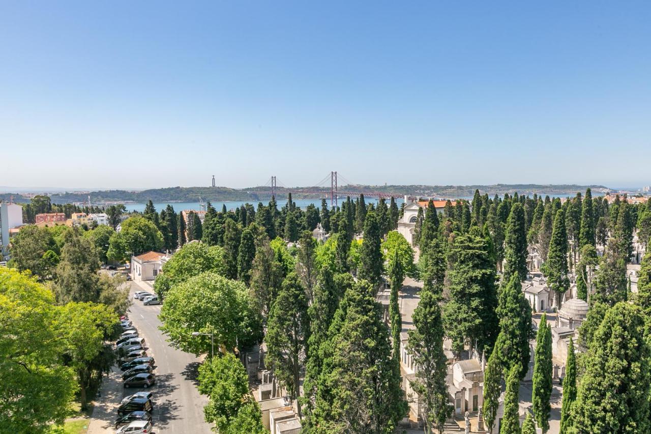 Spacious Apt Campo D'Ourique With Ac Лиссабон Экстерьер фото