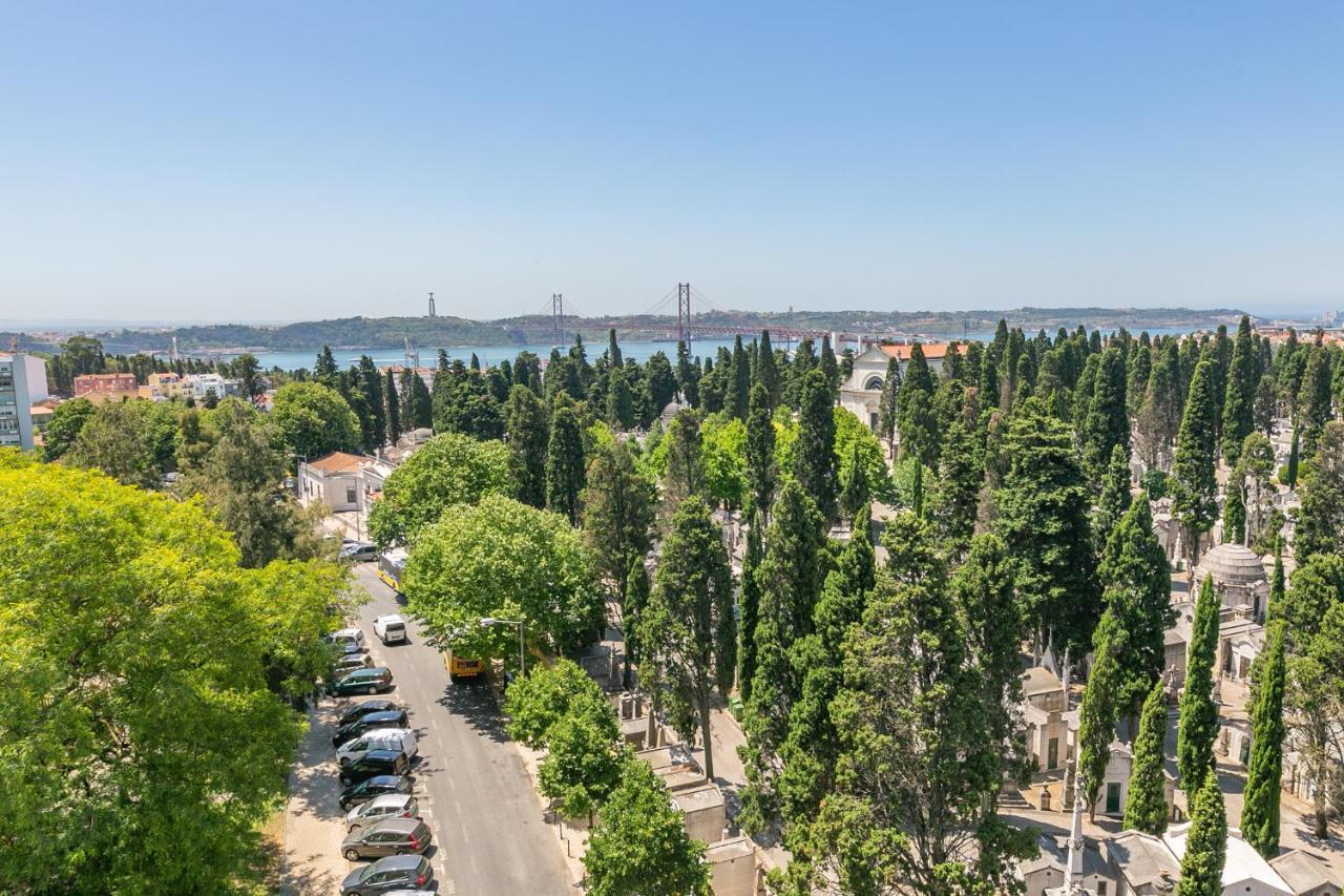 Spacious Apt Campo D'Ourique With Ac Лиссабон Экстерьер фото